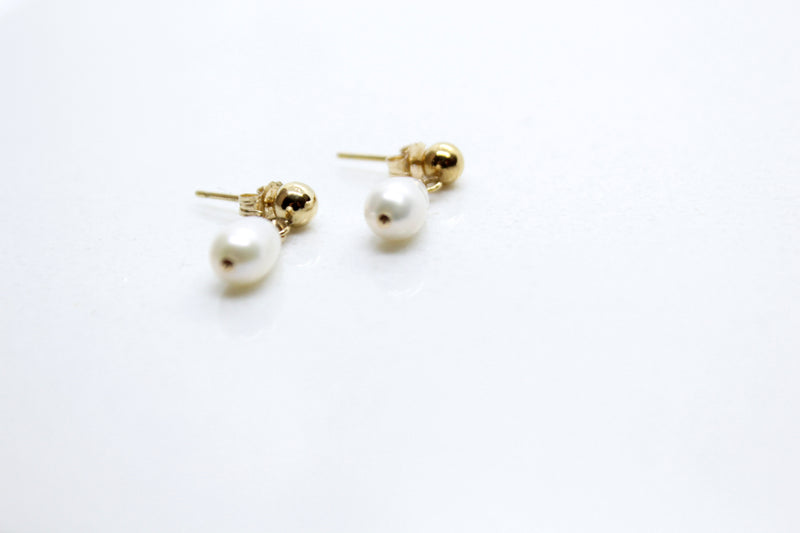 Mini Pearl Drop Studs