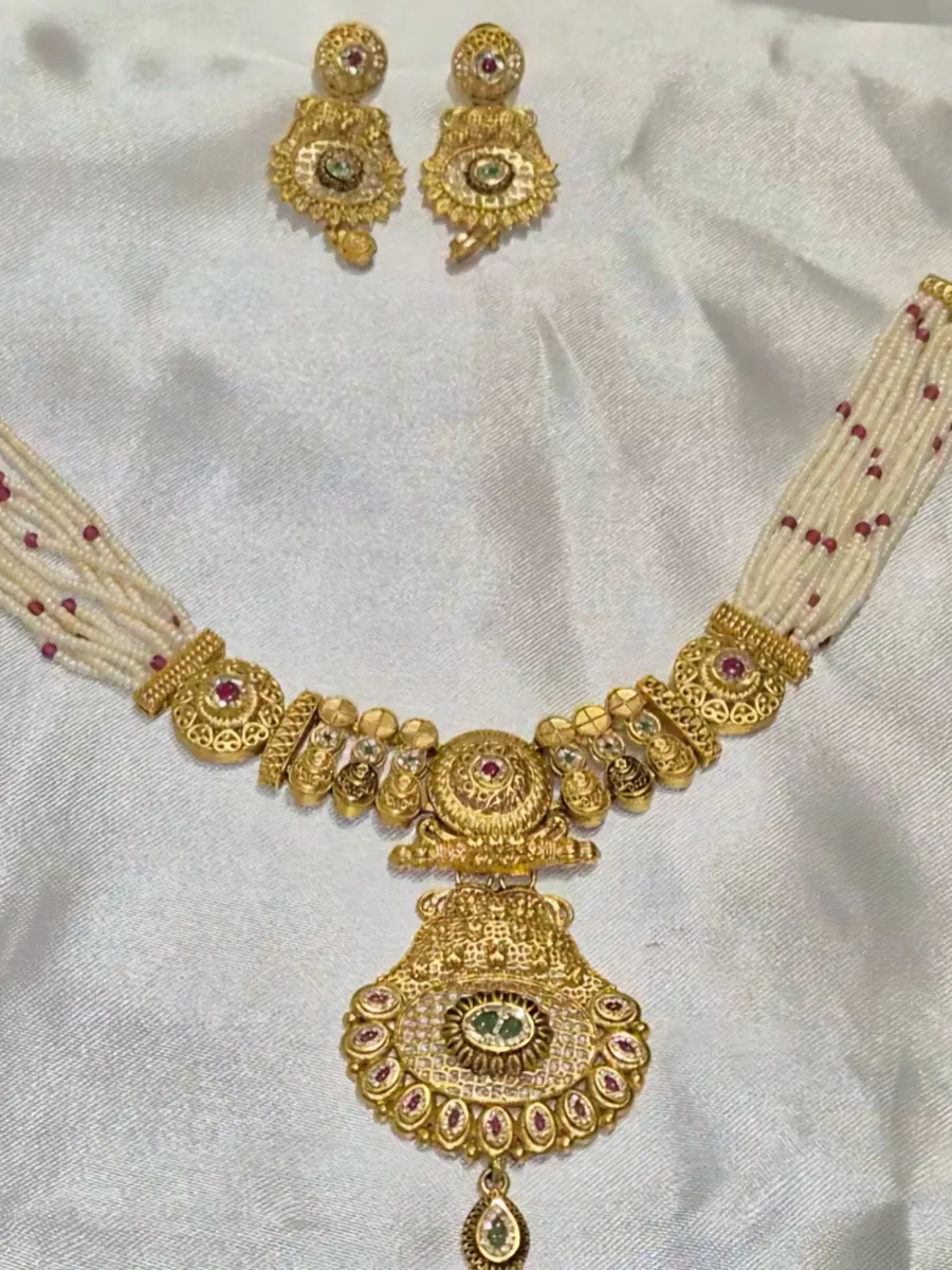 Ruhi Ruby-Bead Necklace Set